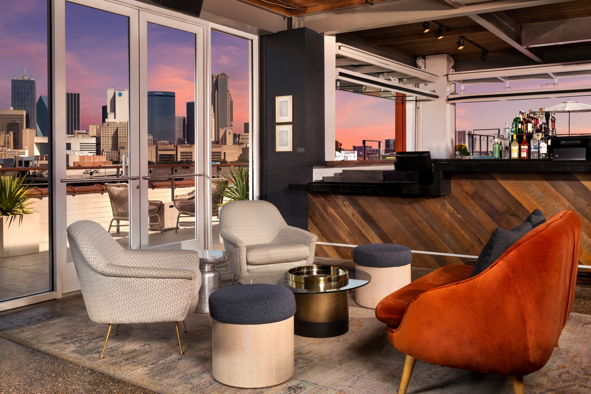 Canvas Hotel Dallas Updated 2021 Prices Reviews And Photos Tx