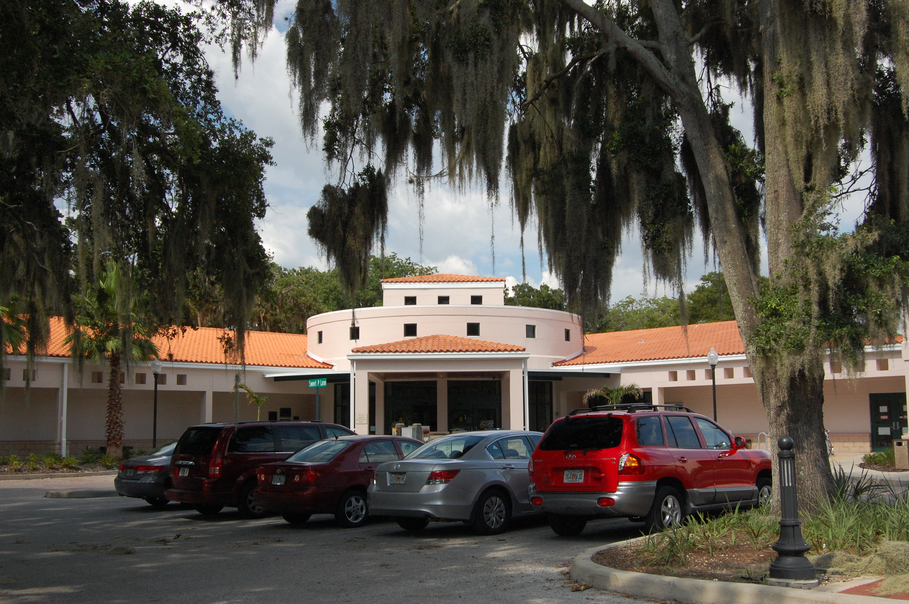 Colonie Public Library