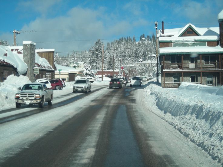 Downtown Truckee Ca Quaint Town In Lake Tahoe Lake Tahoe Tahoe Truckee