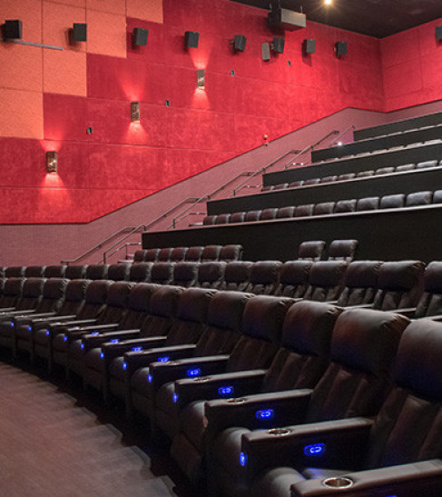 Maya Theater Fresno: Enjoy Luxury Cinema Experience