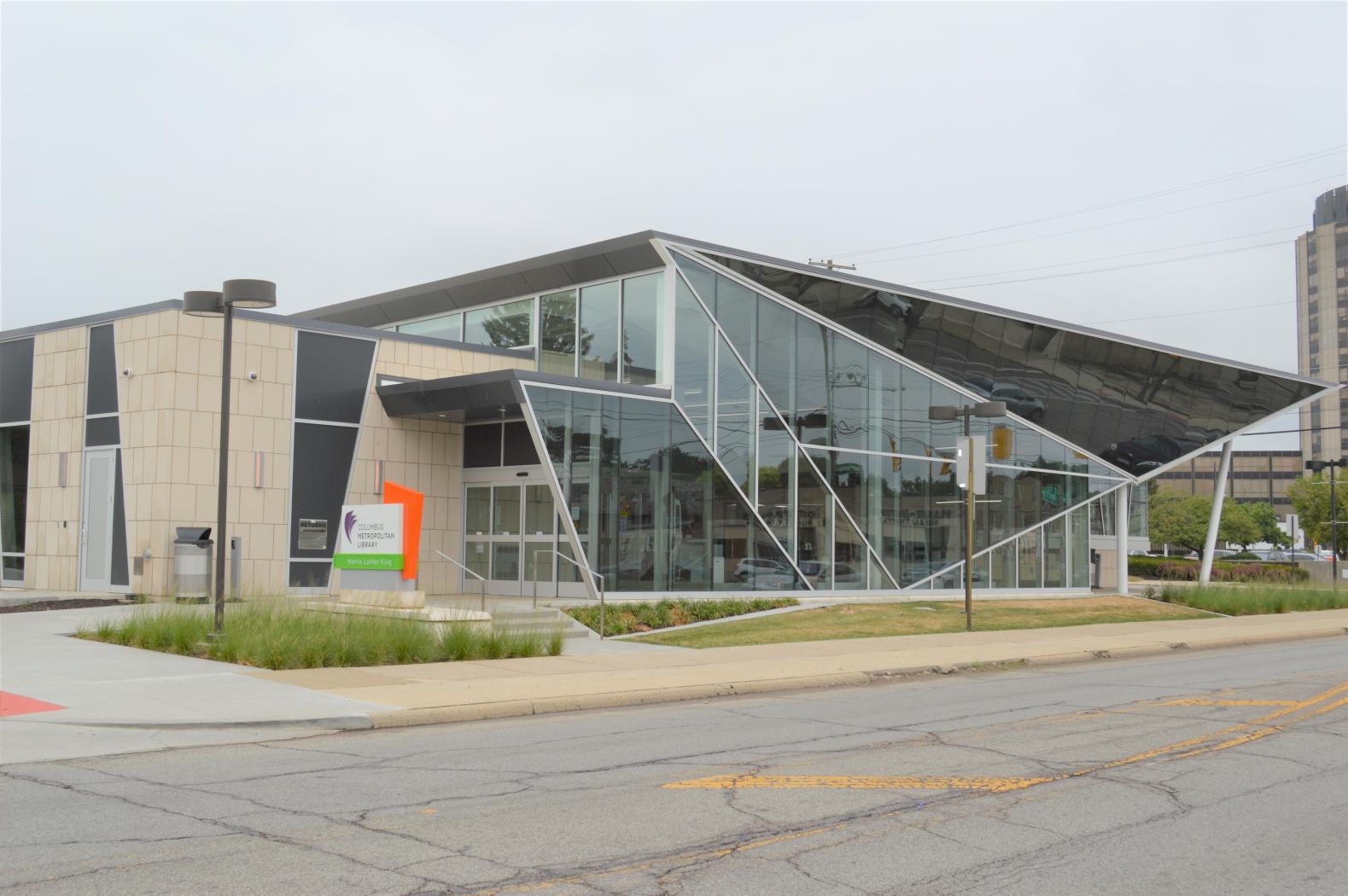 What Services Does Columbus Metropolitan Library Northside Branch Offer?